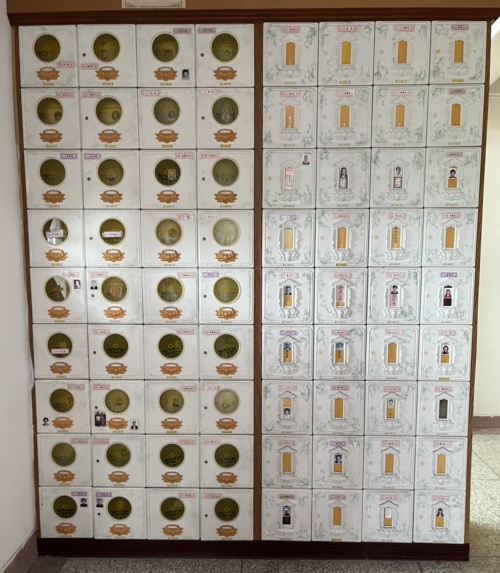 圖片：雙人式骨灰櫃位